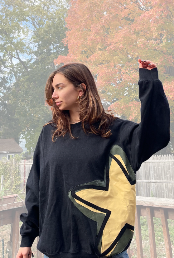 The Original threadsbyG Star Crewneck (L)