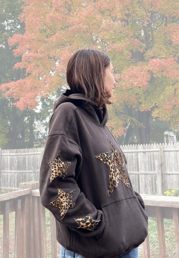 Leopard Star Hoodie (M)