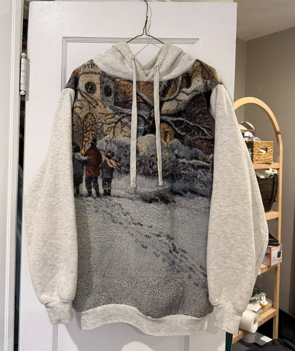 Snow Scene Blanket Hoodie (L)
